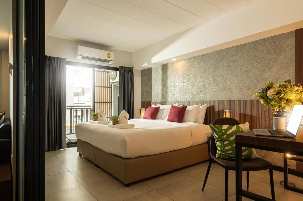 The Home Hotel Sha Bangkok Bagian luar foto